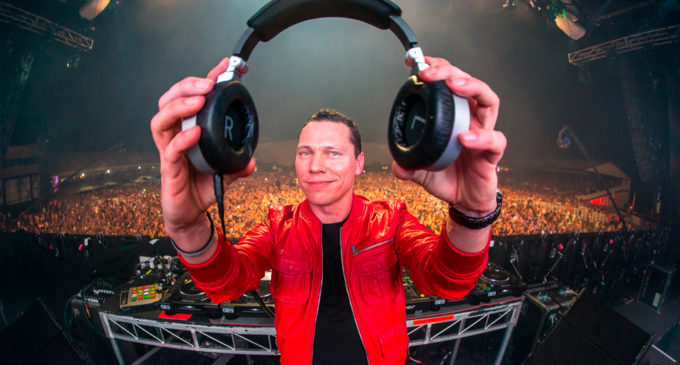 Dawnbreaker – сингл с грядущего альбома Tiesto