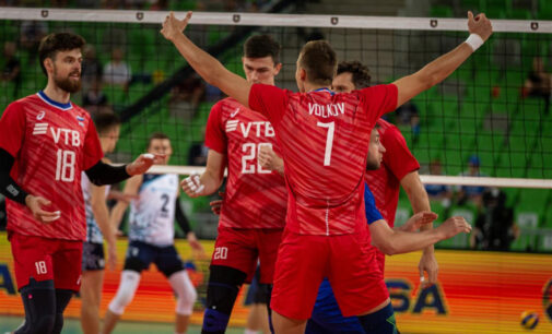 Россия побеждает Словению в Чемпионате Европы по волейболу