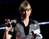 Тейлор Свифт стала триумфатором MTV EMA 2022